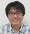 武藤先生に英語の楽しさを教えていただき感謝！（I様）という声をもらった日本人英会話講師の写真
