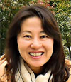 Yumiko先生のレッスン毎週通うのを楽しみにしていますという声をもらった日本人英会話講師の写真